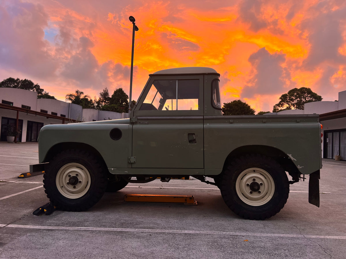 Hunter - 1976 Series 3 Land Rover – Adventure Garage